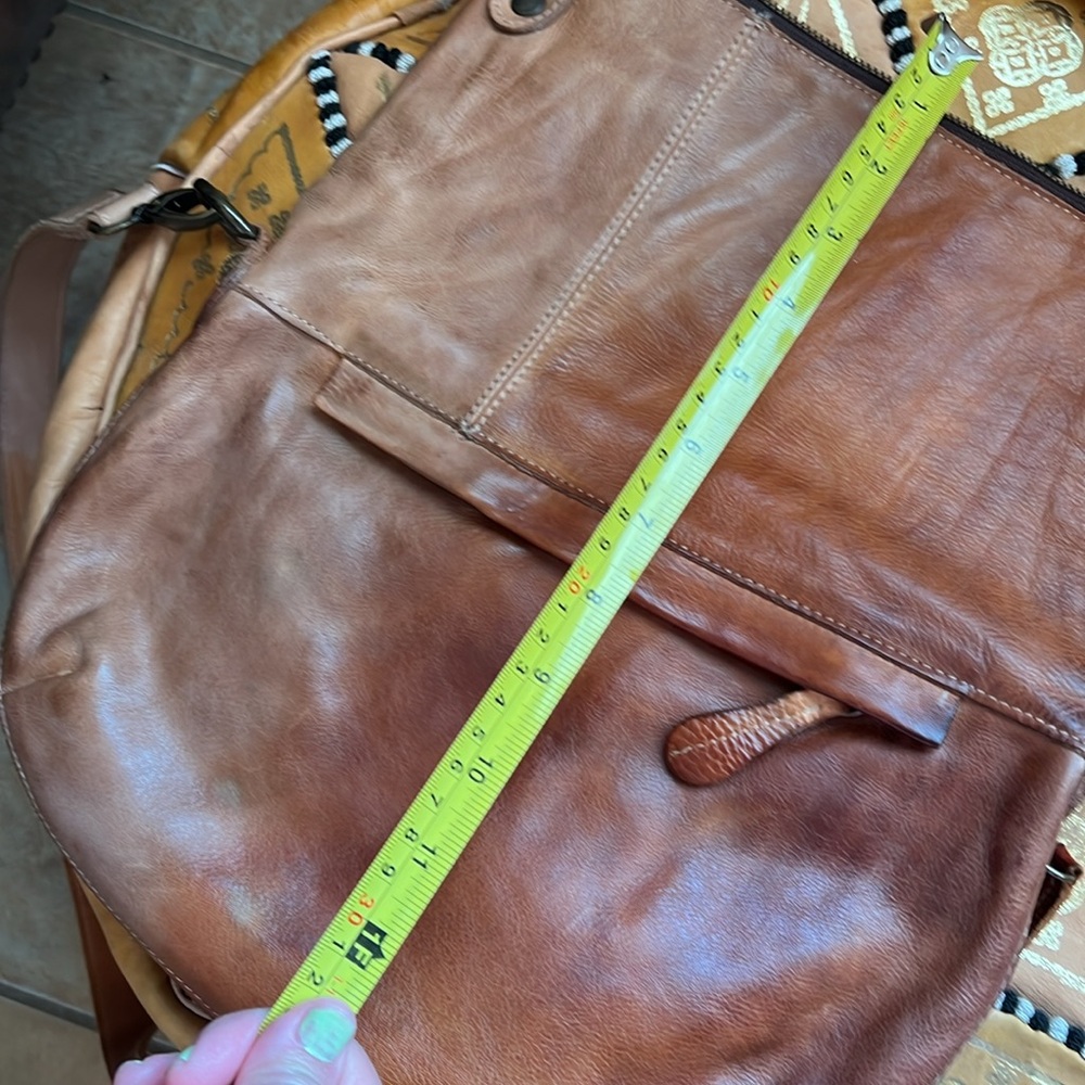 Bed Stu Brown Distressed Leather Hobo Bag - Picture 7 of 9